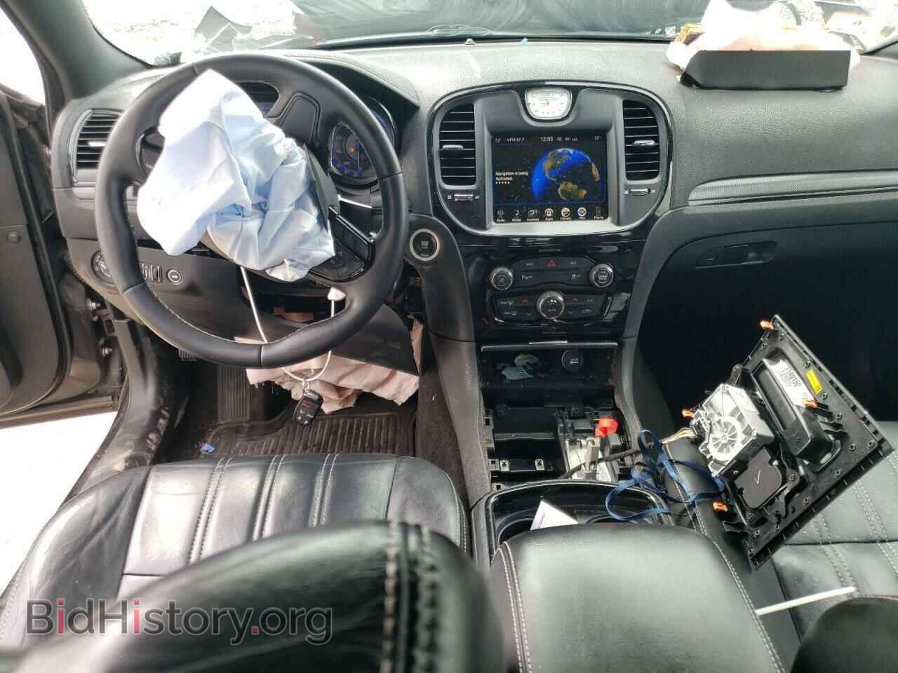 2016 CHRYSLER 300 - VIN: 2C3CCAGG0GH198621 - Фото 8