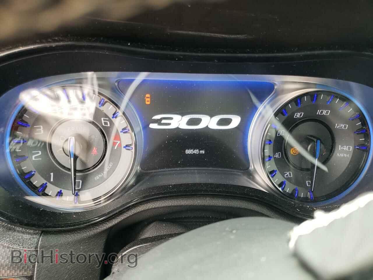 2016 CHRYSLER 300 - VIN: 2C3CCAGG0GH198621 - Фото 9