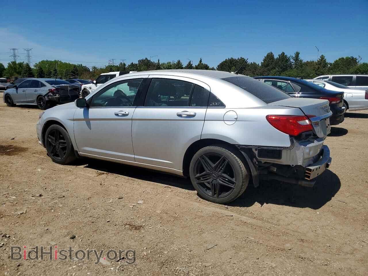2012 CHRYSLER 200 - VIN: 1C3CCBBG0CN305262 - Photo 2