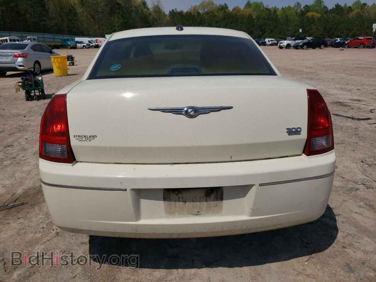 2005 CHRYSLER 300 - VIN: 2C3JA53G45H174992 - Фото 6