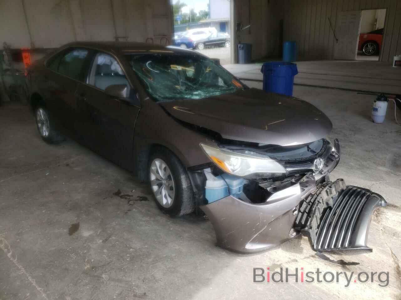 Photo 4T4BF1FK2FR472371 - TOYOTA CAMRY 2015