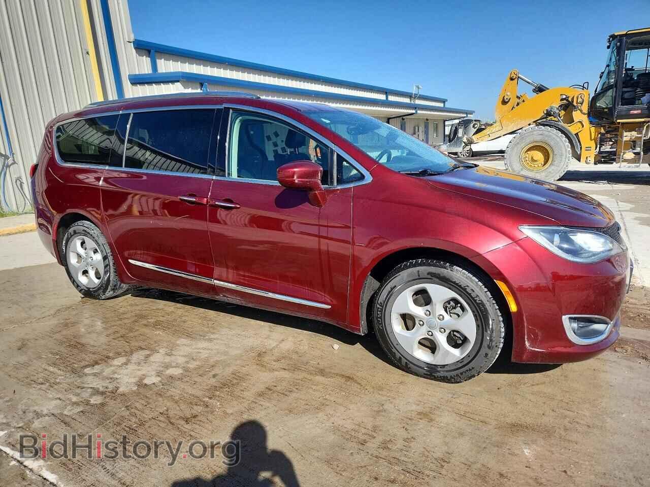 2017 CHRYSLER PACIFICA - VIN: 2C4RC1EG2HR515951 - Photo 4