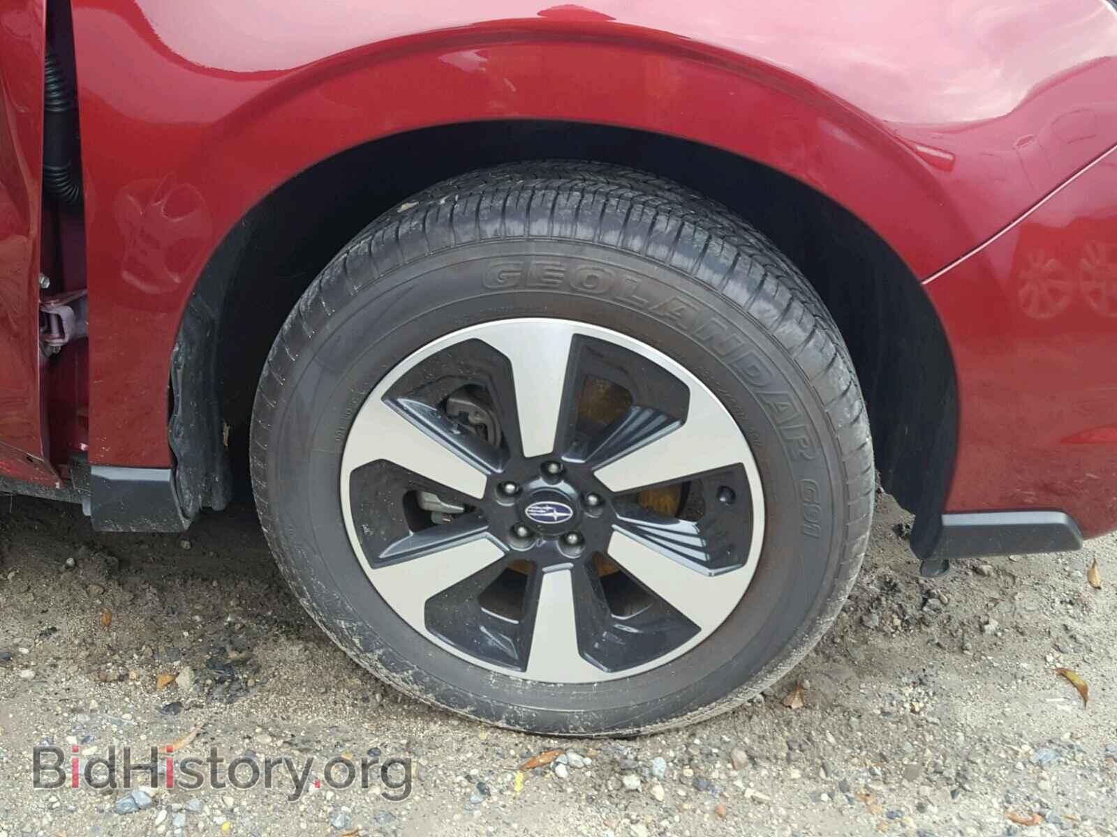 2018 SUBARU FORESTER - VIN: JF2SJAGC6JH528917 - Фото 9