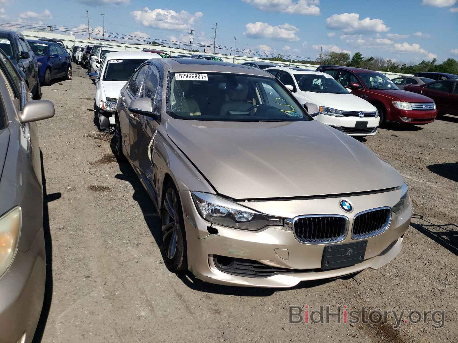 Фотография WBA3B5G58DNS05240 - BMW 3 SERIES 2013