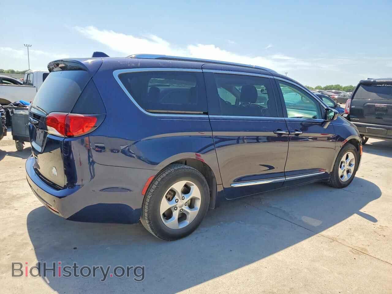 2017 CHRYSLER PACIFICA - VIN: 2C4RC1EG8HR722702 - Фото 3