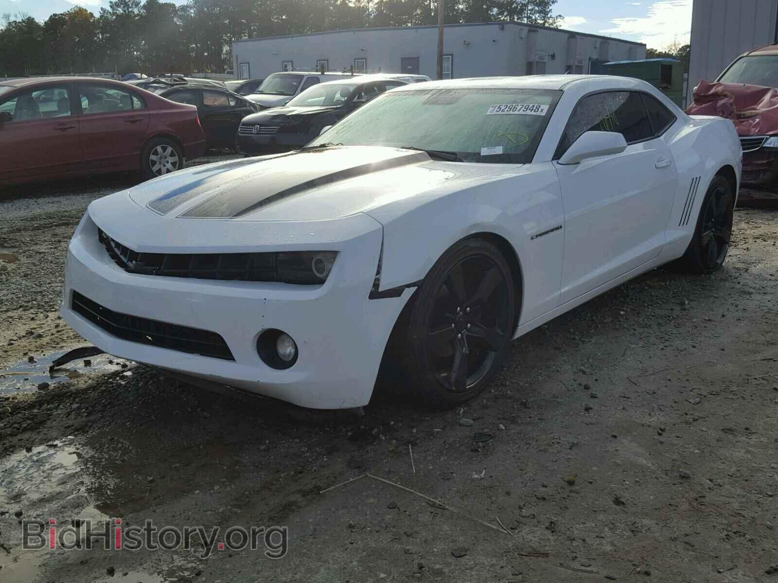 2010 CHEVROLET CAMARO - VIN: 2G1FB1EV4A9190867 - Фото 2