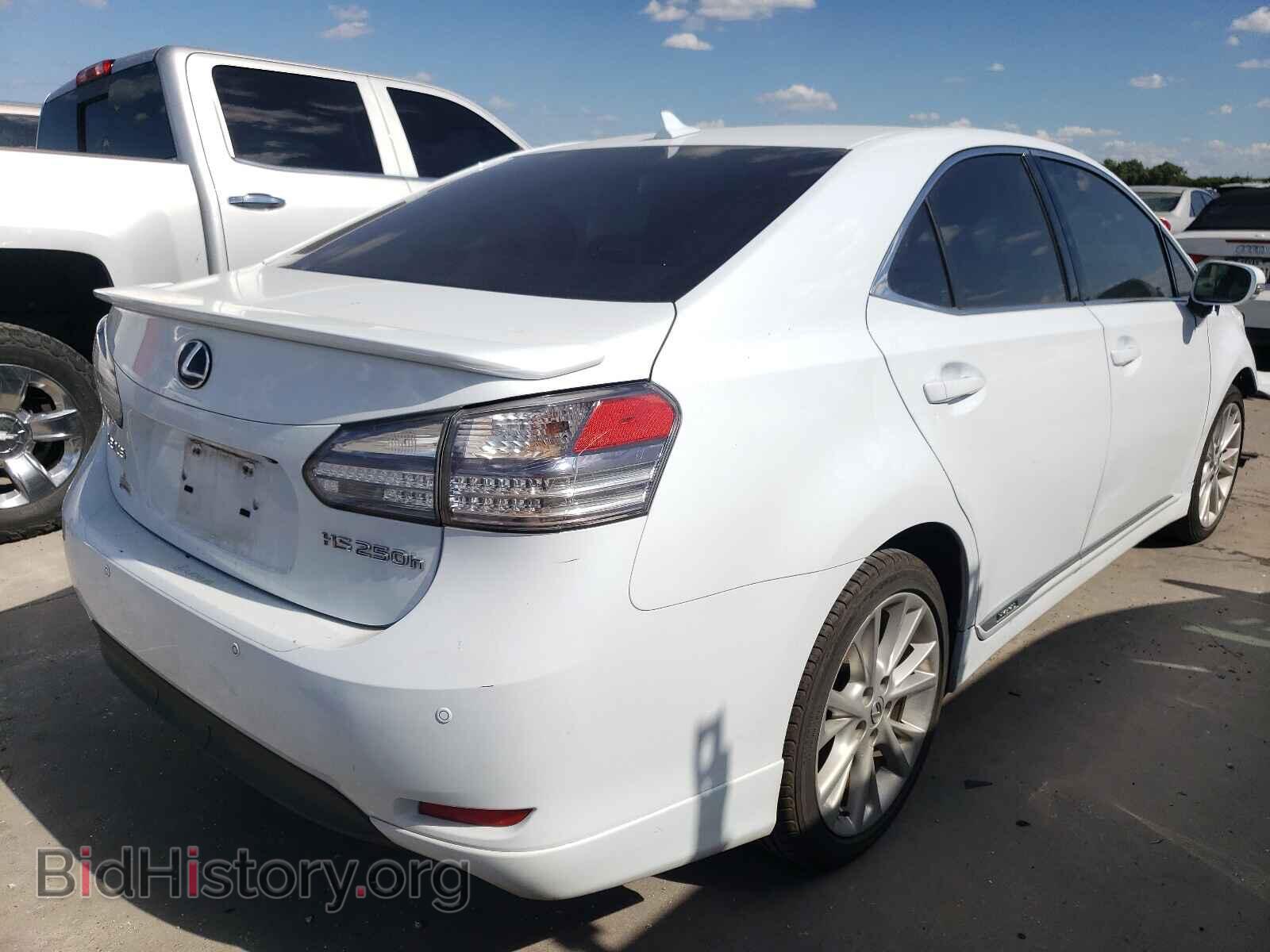2010 LEXUS HS - VIN: JTHBB1BA4A2006211 - Photo 4