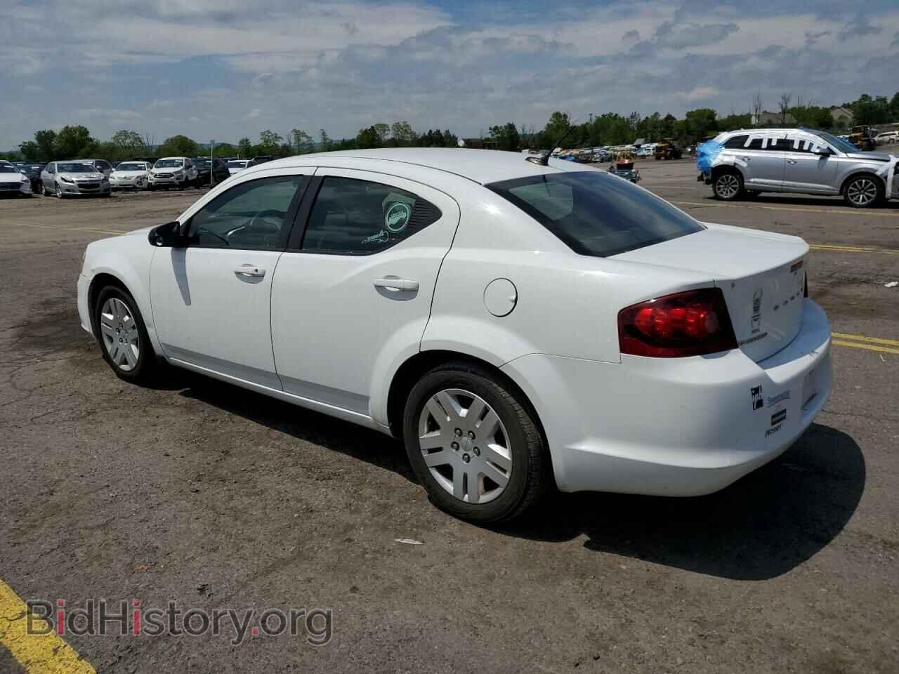 2011 DODGE AVENGER - VIN: 1B3BD4FB5BN606317 - Photo 2