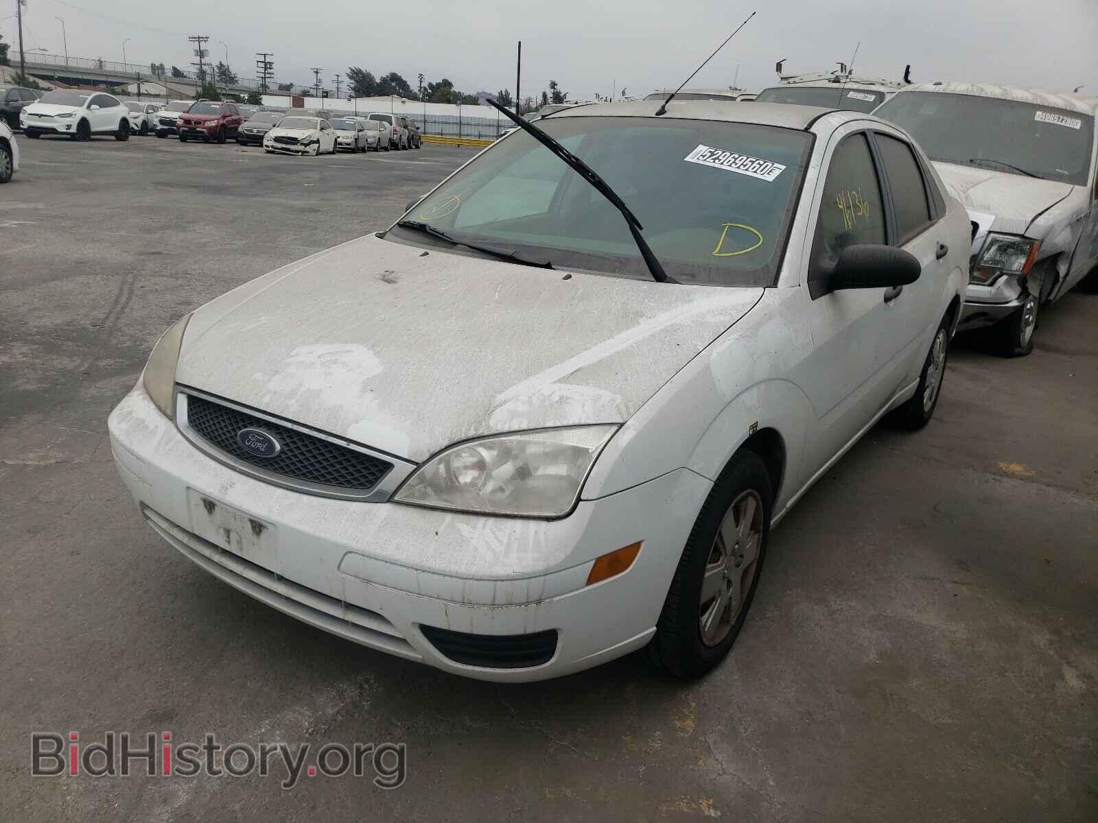 2007 FORD FOCUS - VIN: 1FAHP34N17W359618 - Фото 2