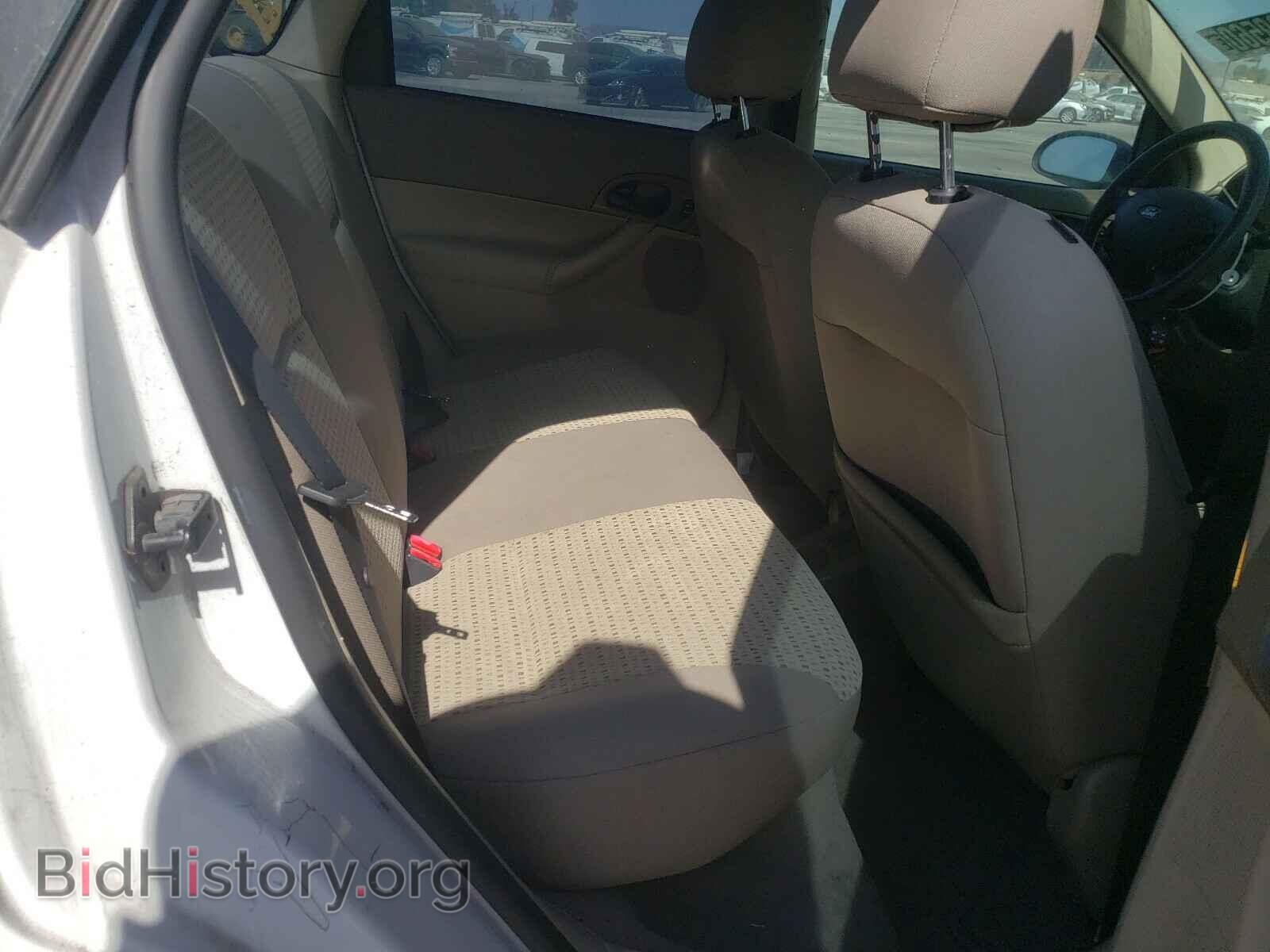 2007 FORD FOCUS - VIN: 1FAHP34N17W359618 - Фото 6