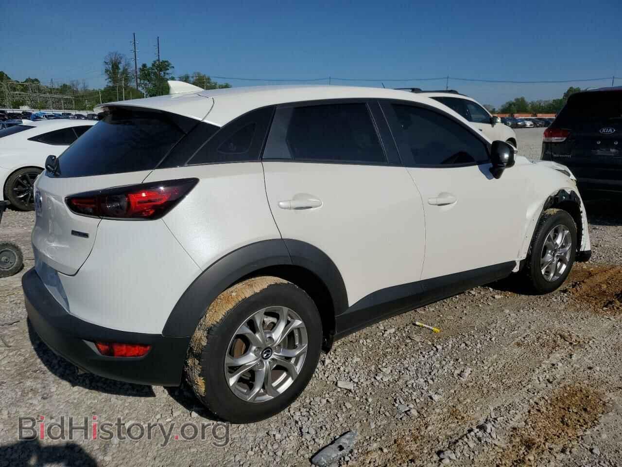 2021 MAZDA CX-3 - VIN: JM1DKFB71M1504064 - Фото 3
