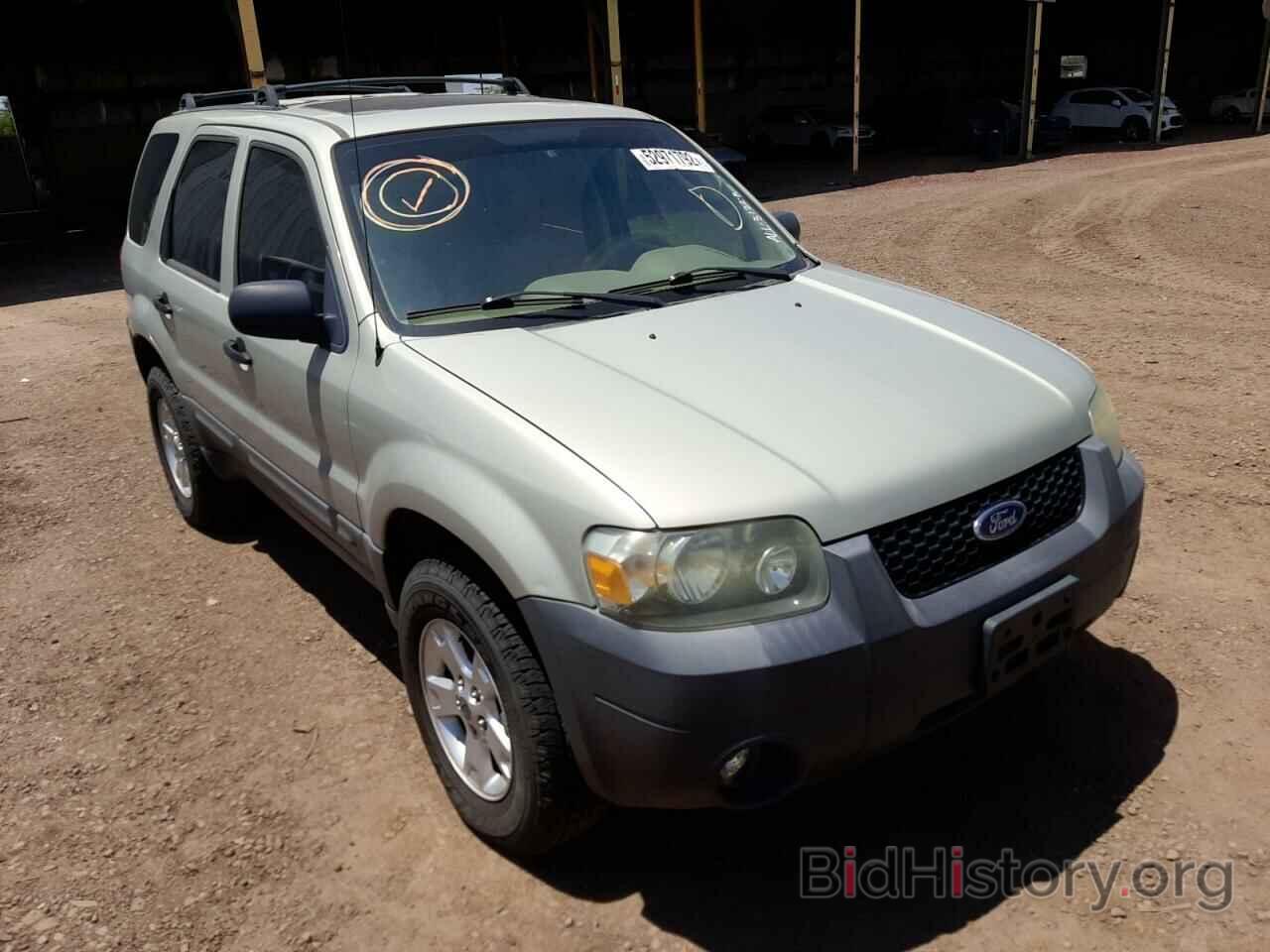 Photo 1FMYU93176KB08172 - FORD ESCAPE 2006