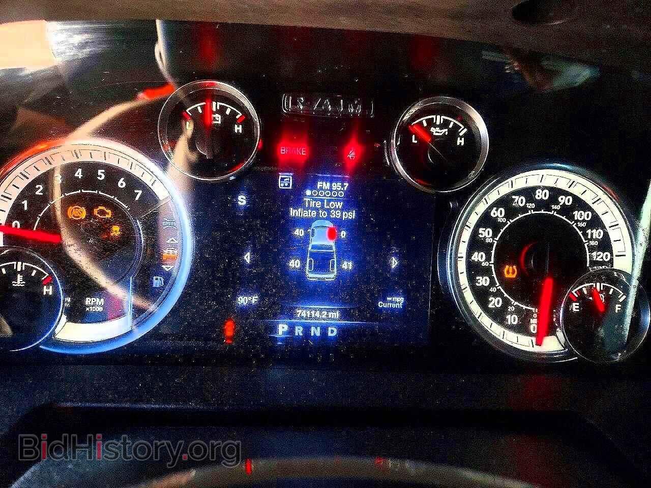 2016 RAM 1500 - VIN: 1C6RR7LT2GS202873 - Фото 9