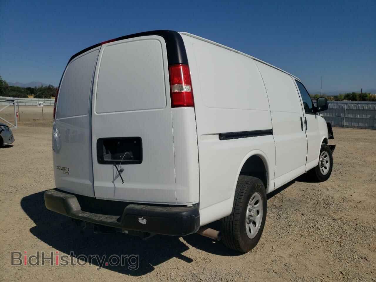 2013 CHEVROLET EXPRESS - VIN: 1GCSGAF49D1163900 - Фото 4