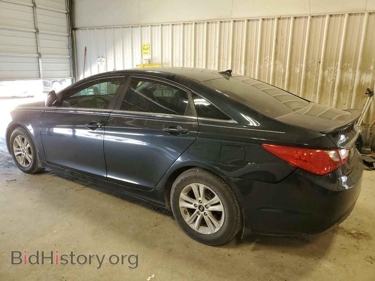 2013 HYUNDAI SONATA - VIN: 5NPEB4AC4DH537320 - Фото 2