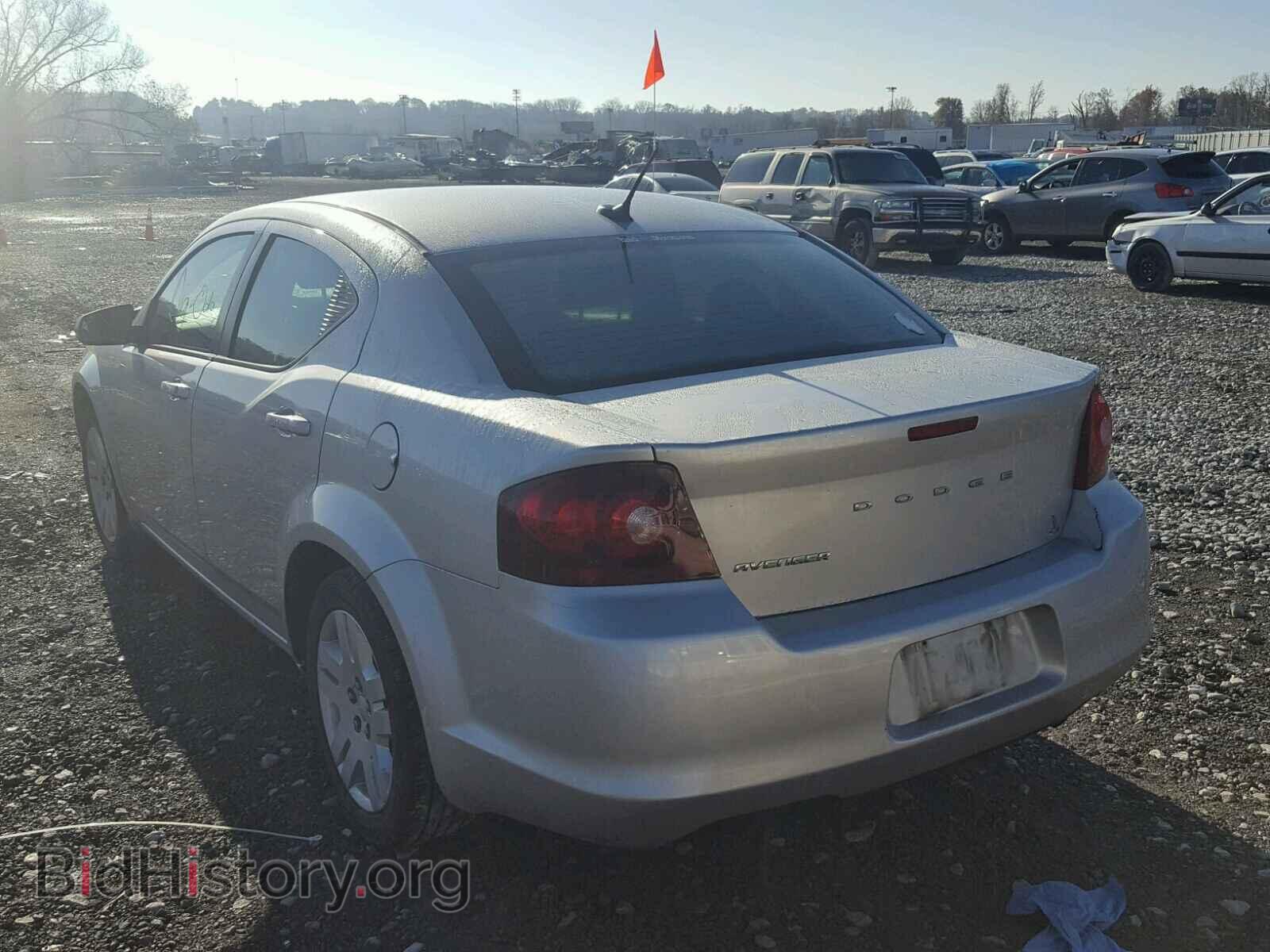 2011 DODGE AVENGER - VIN: 1B3BD4FB2BN587855 - Фото 3
