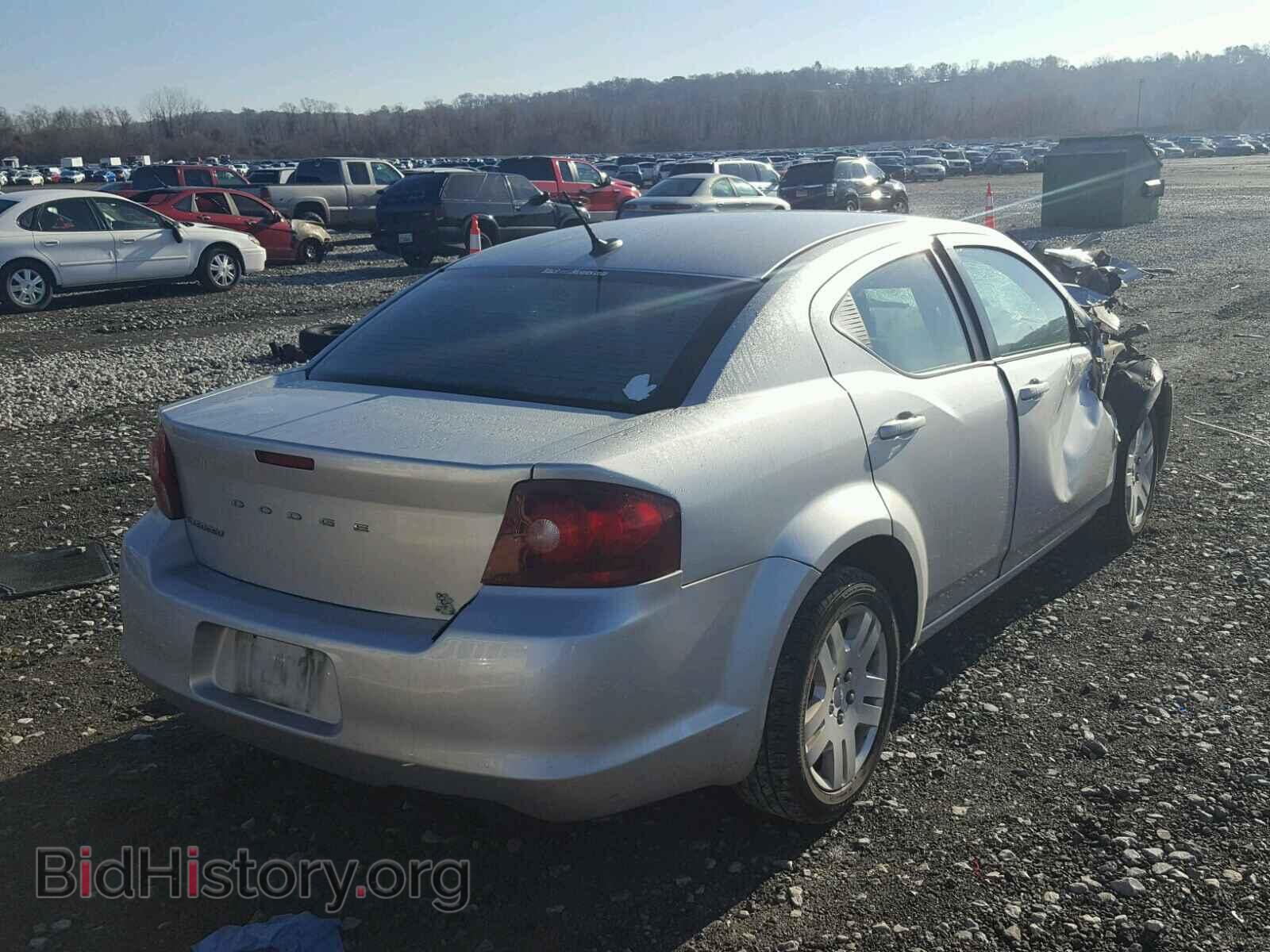 2011 DODGE AVENGER - VIN: 1B3BD4FB2BN587855 - Фото 4