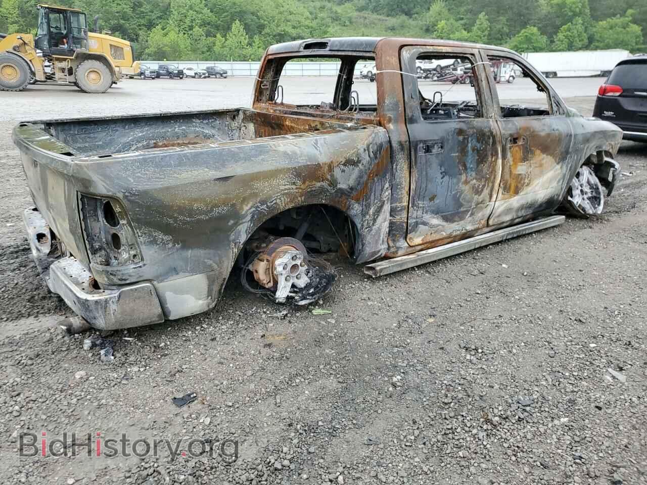 2017 RAM 1500 - VIN: 3C6RR7LT2HG784496 - Фото 3