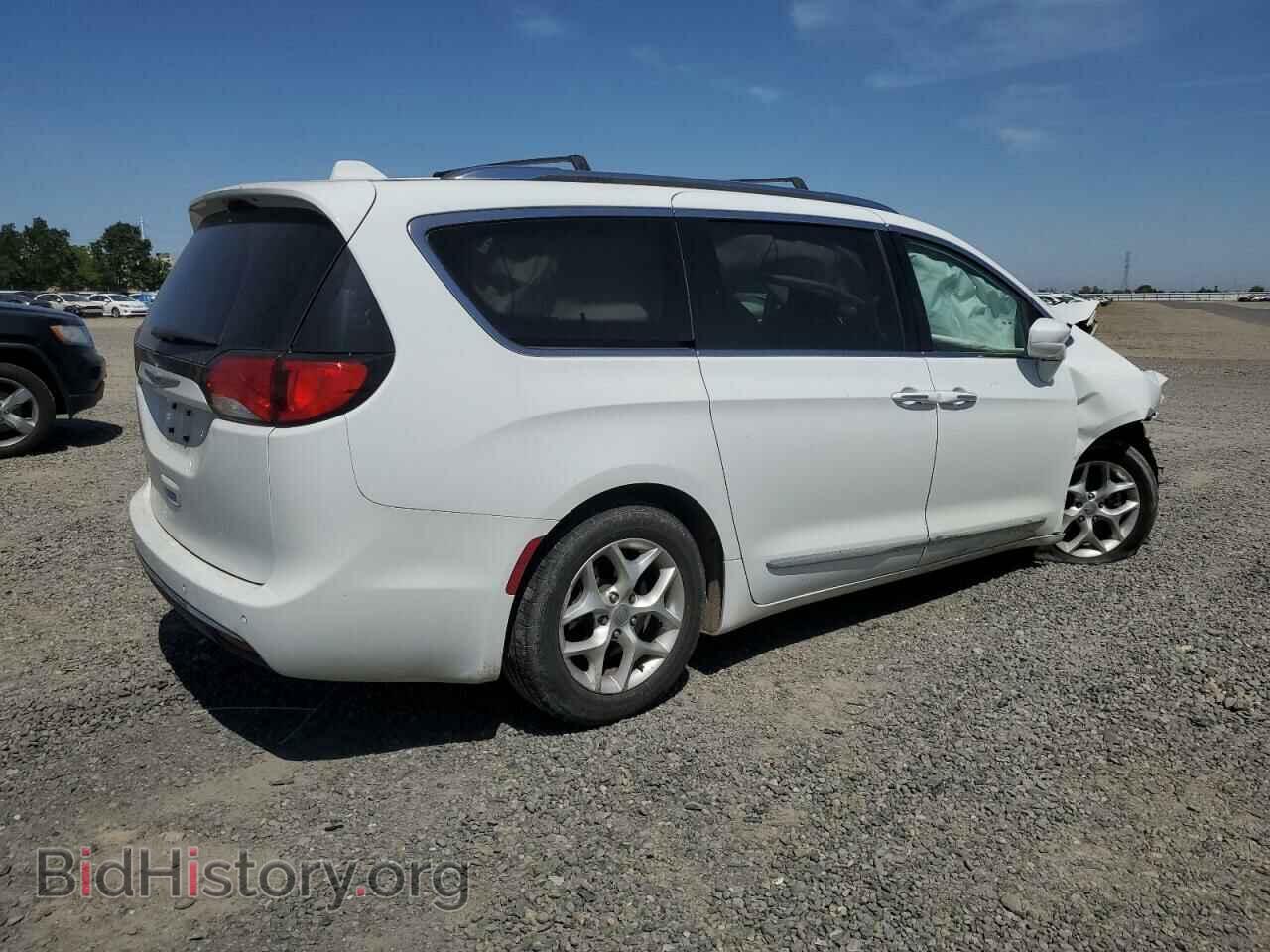 2020 CHRYSLER PACIFICA - VIN: 2C4RC1BG3LR115717 - Фото 3