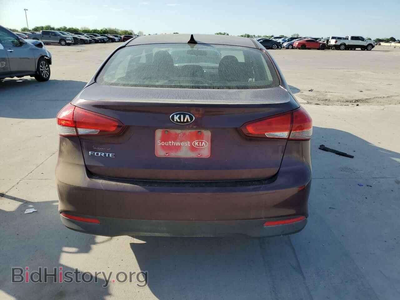 2017 KIA FORTE - VIN: 3KPFK4A79HE141935 - Фото 6