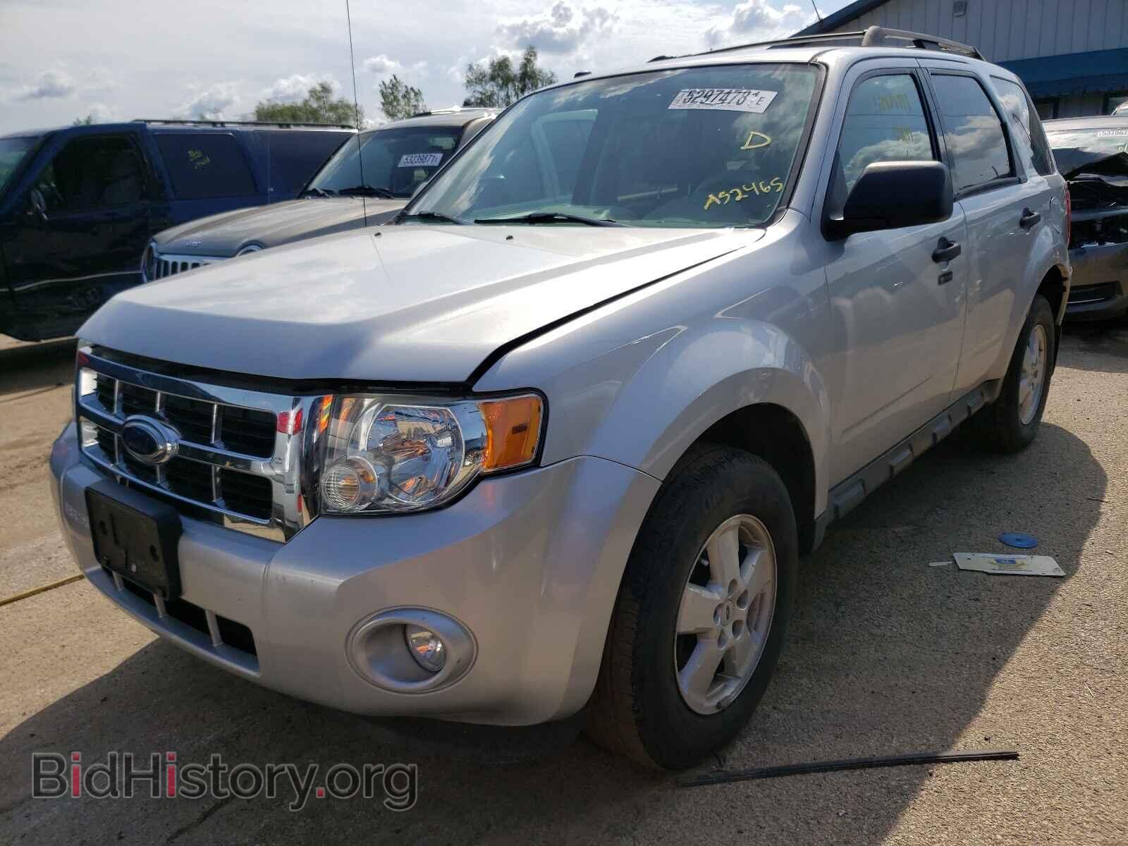 2009 FORD ESCAPE - VIN: 1FMCU93G09KA52465 - Фото 2