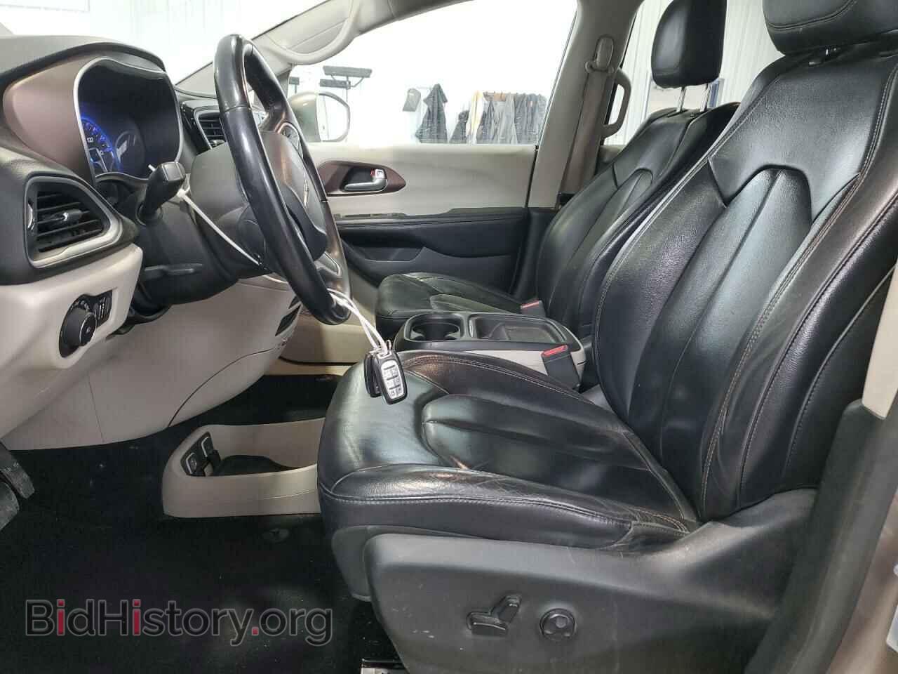 2017 CHRYSLER PACIFICA - VIN: 2C4RC1BG2HR752220 - Photo 7