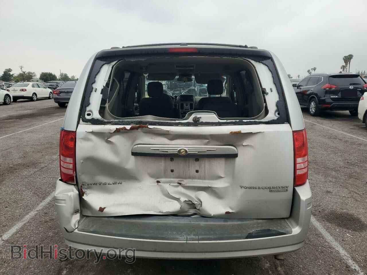 2009 CHRYSLER MINIVAN - VIN: 2A8HR541X9R673592 - Фото 6