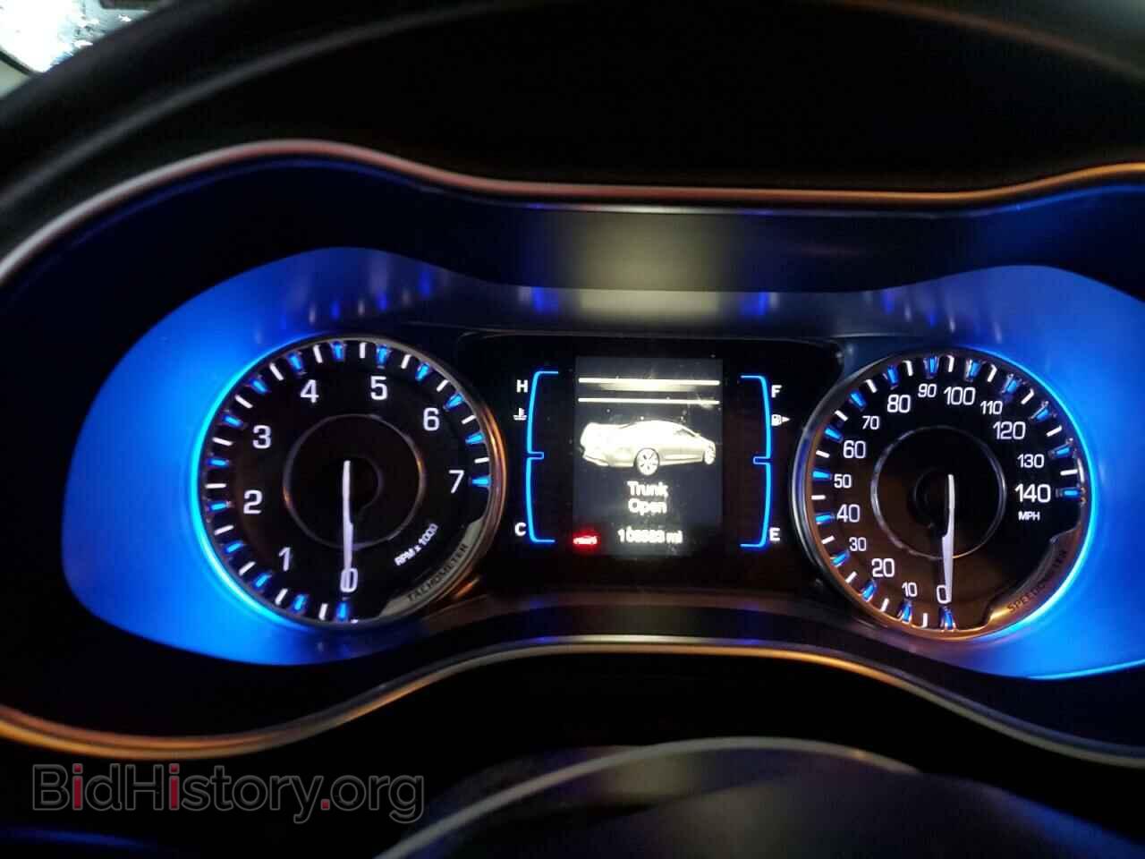 2015 CHRYSLER 200 - VIN: 1C3CCCAB5FN748670 - Фото 9