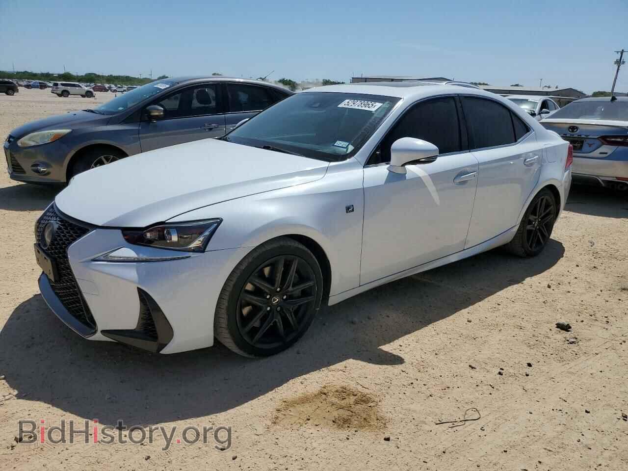 Photo JTHBA1D28H5053114 - LEXUS IS 2017