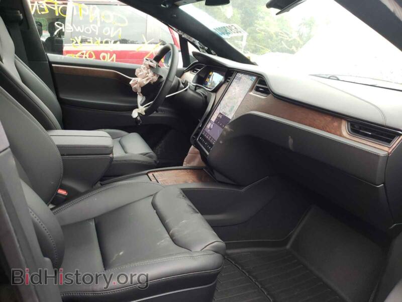 2020 Tesla MODEL X (VIN 5YJXCDE25LF300226) — фото 5 из 10