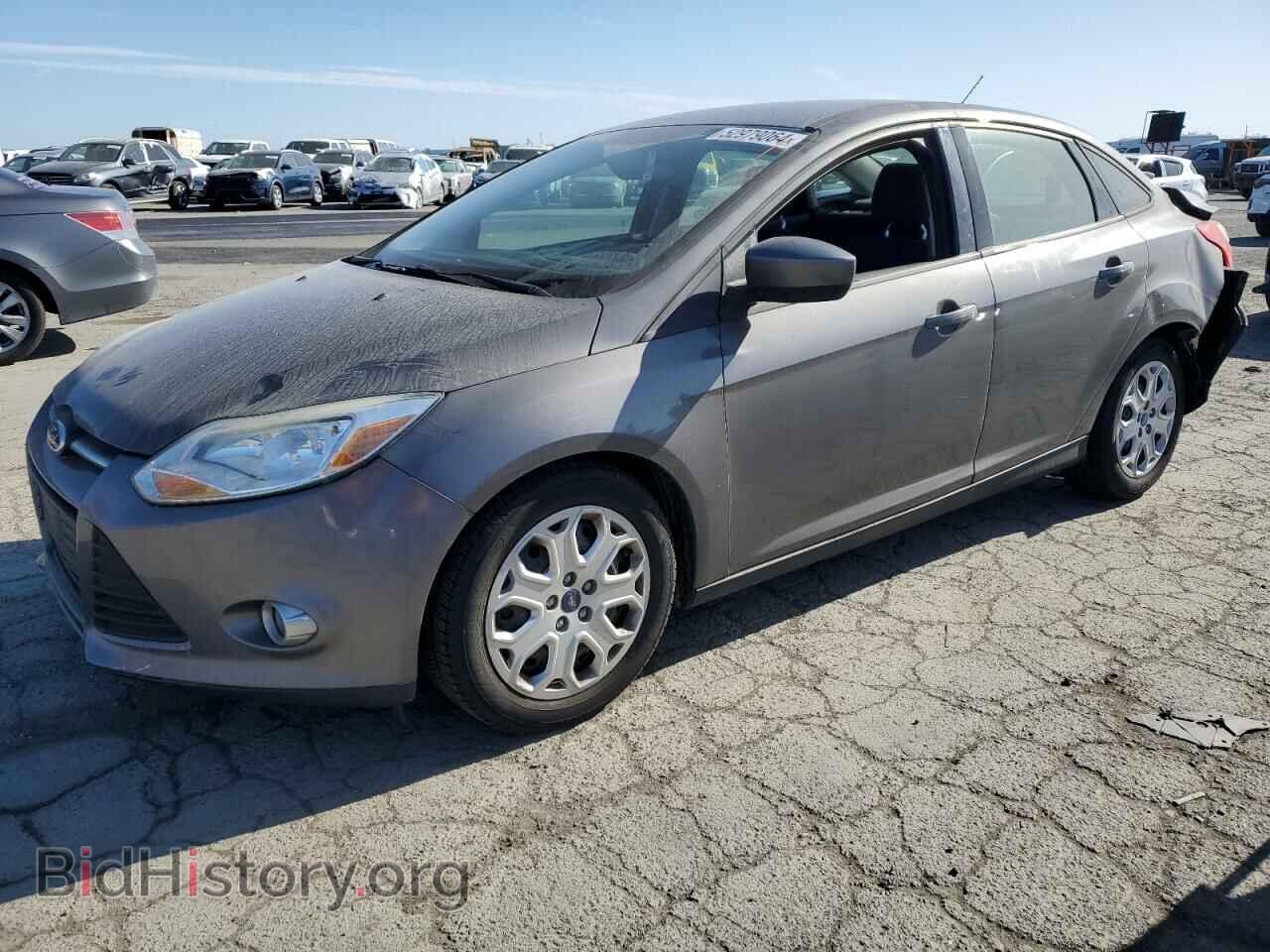 Photo 1FAHP3F29CL356464 - FORD FOCUS 2012