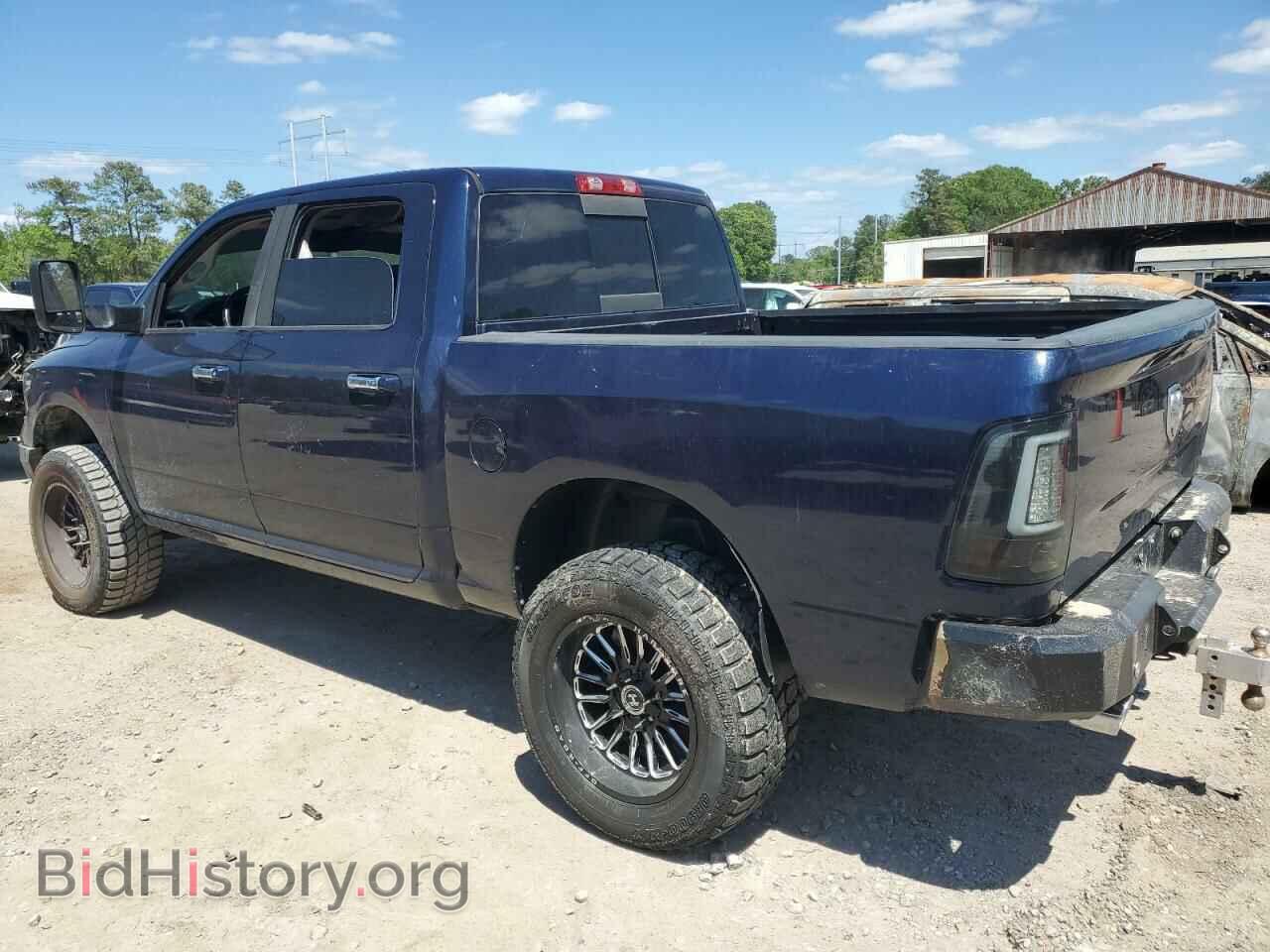 2016 RAM 1500 - VIN: 3C6RR7LT2GG266984 - Фото 2