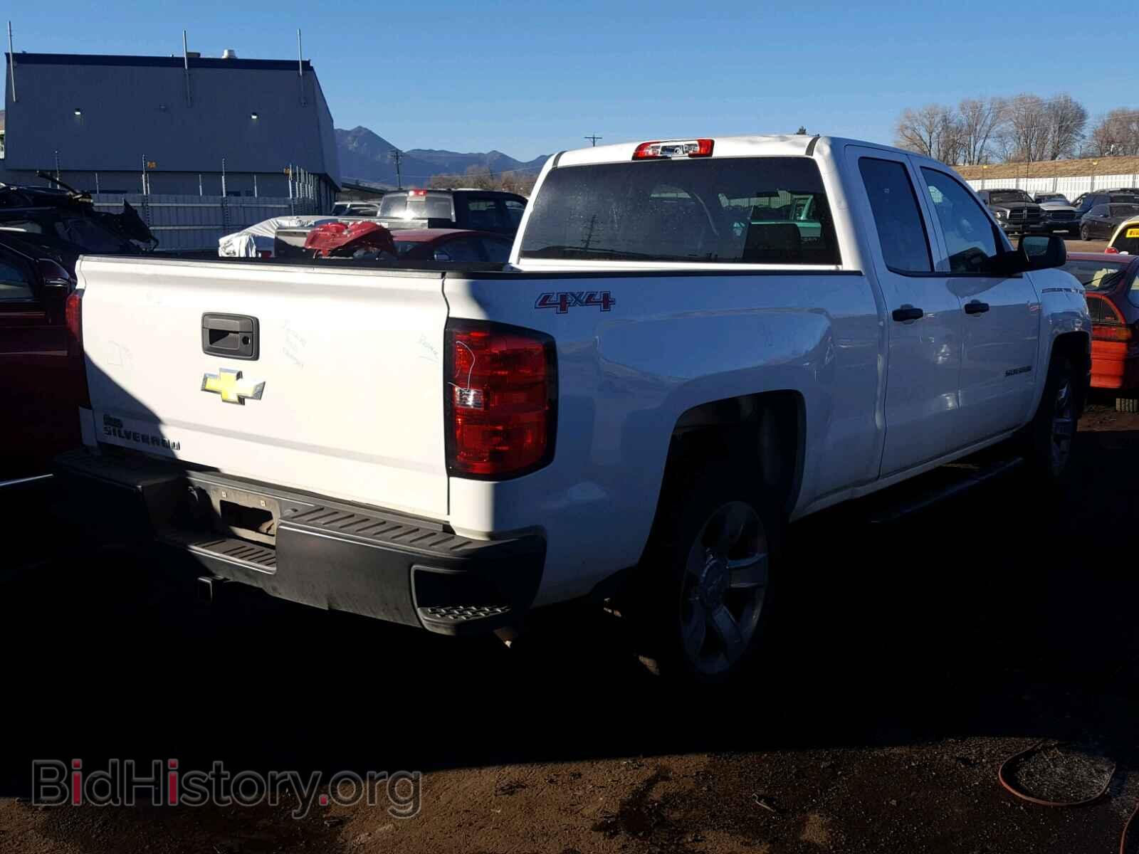 2014 CHEVROLET SILVERADO - VIN: 1GCVKPEC0EZ352672 - Фото 4