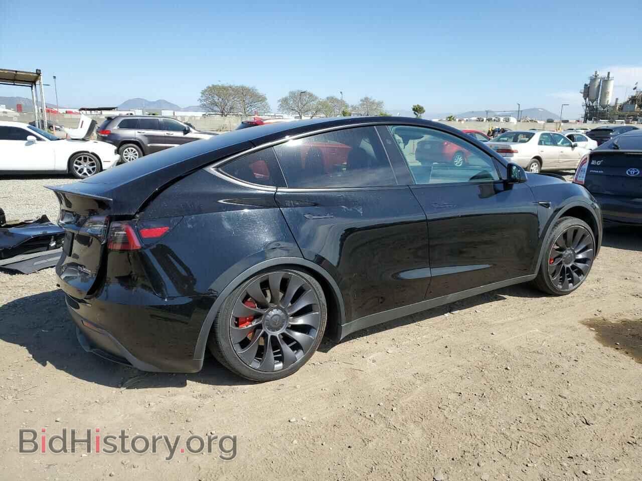 2023 TESLA MODEL Y - VIN: 7SAYGDEF9PF835547 - Фото 3