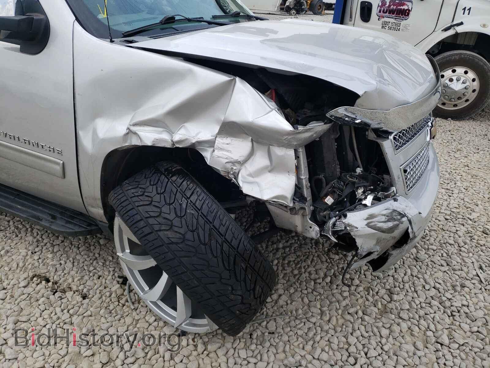 2011 CHEVROLET AVALANCHE - VIN: 3GNMCFE02BG108470 - Фото 9