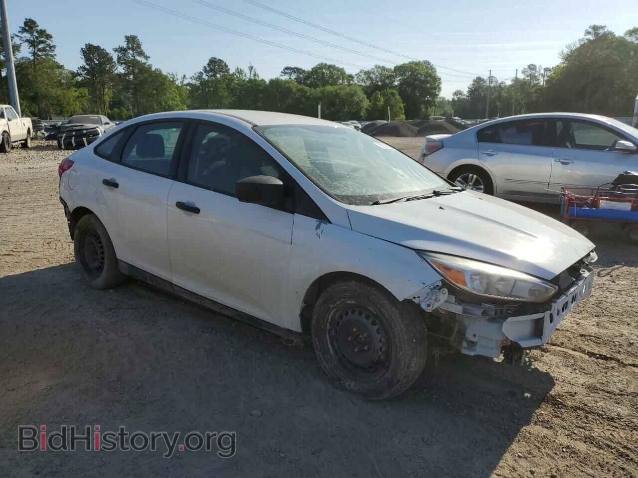2017 FORD FOCUS - VIN: 1FADP3E2XHL337638 - Photo 4