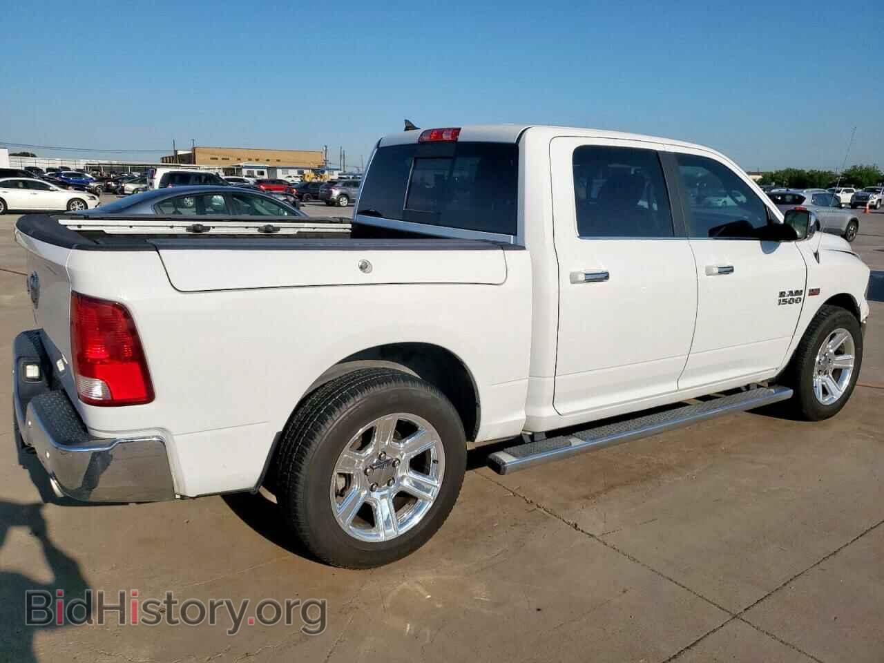 2018 RAM 1500 - VIN: 1C6RR6LT3JS210451 - Photo 3