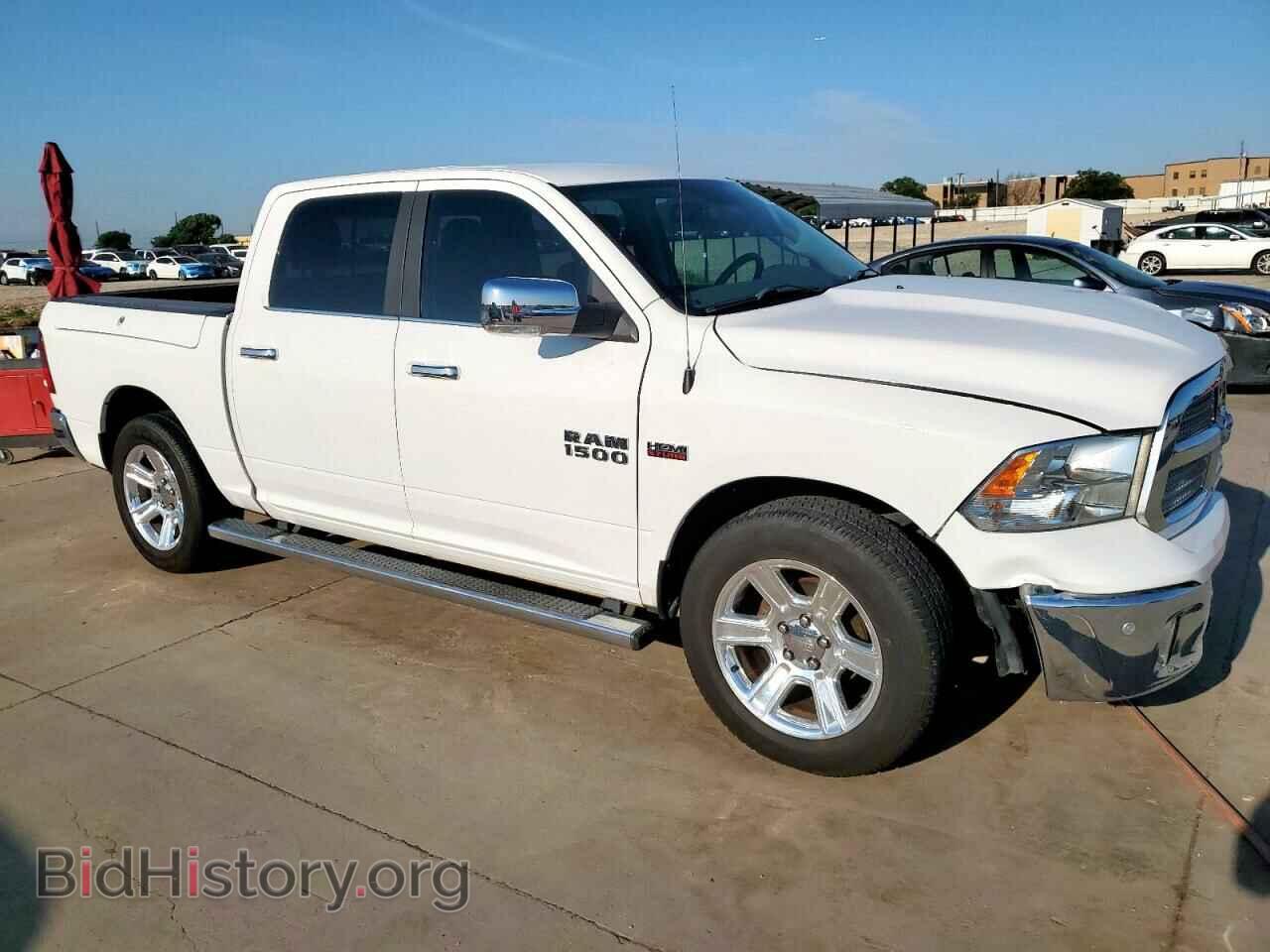 2018 RAM 1500 - VIN: 1C6RR6LT3JS210451 - Photo 4