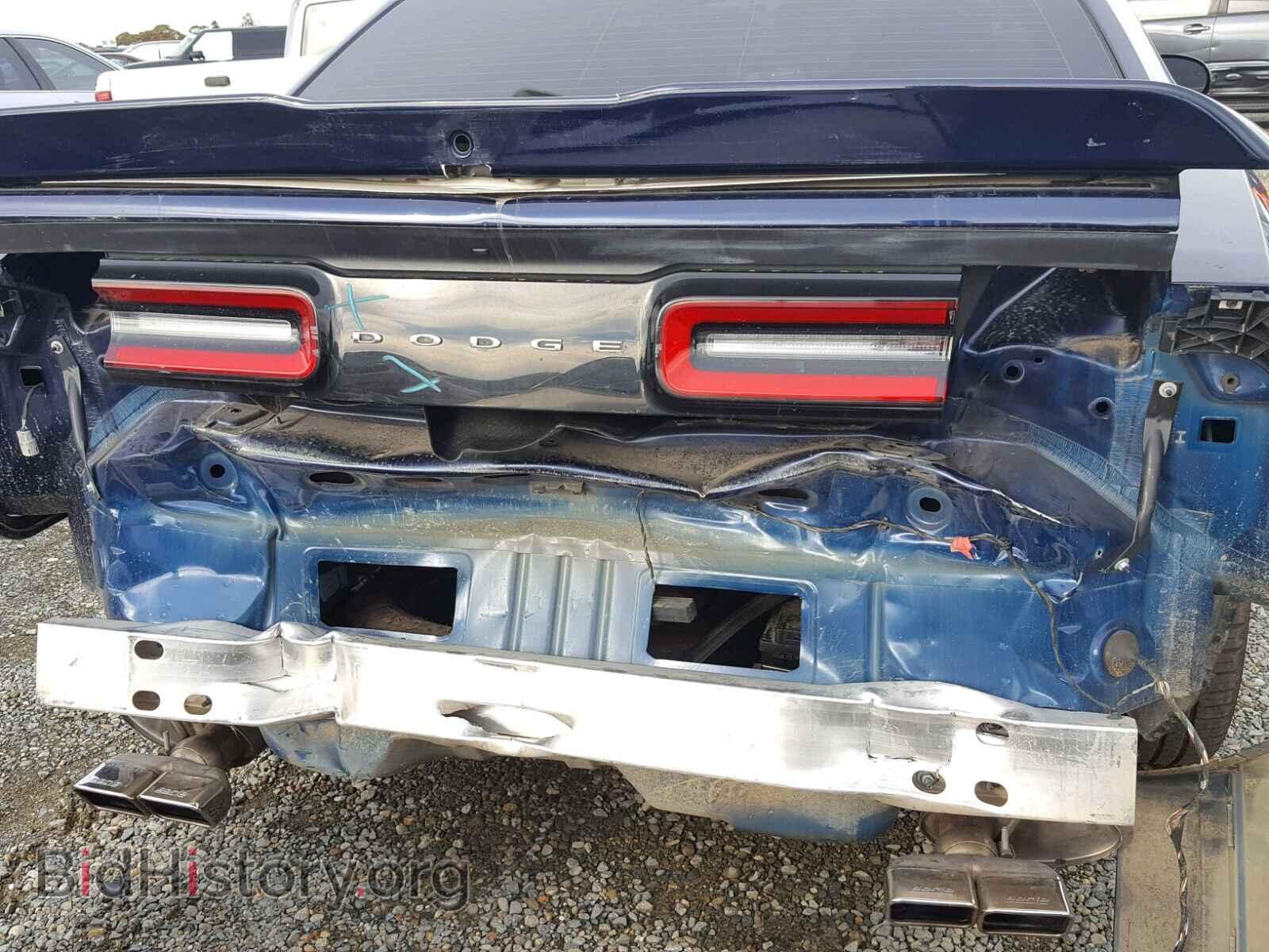2015 DODGE CHALLENGER - VIN: 2C3CDZBTXFH720637 - Фото 9