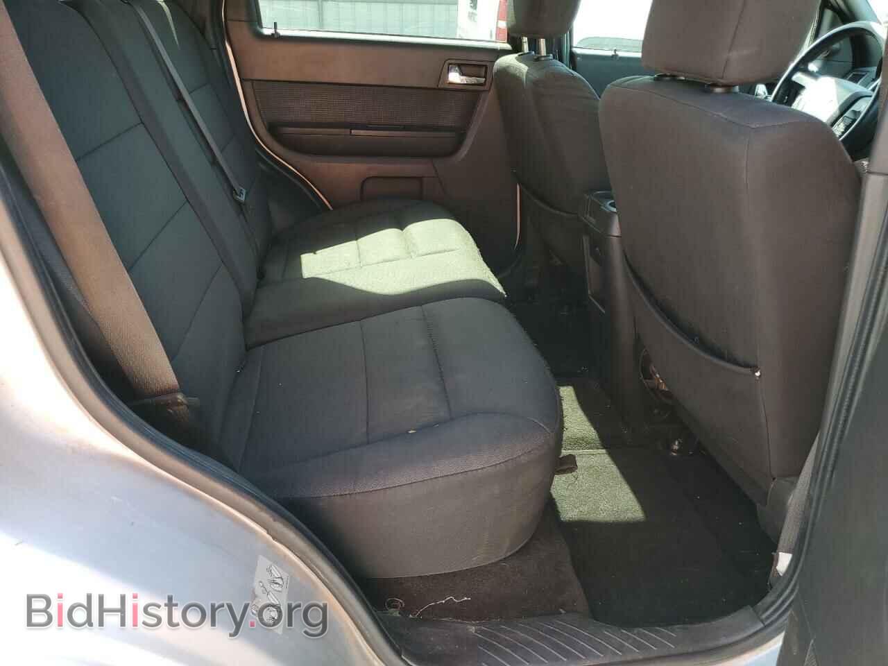 2011 FORD ESCAPE - VIN: 1FMCU0D70BKA86986 - Фото 6