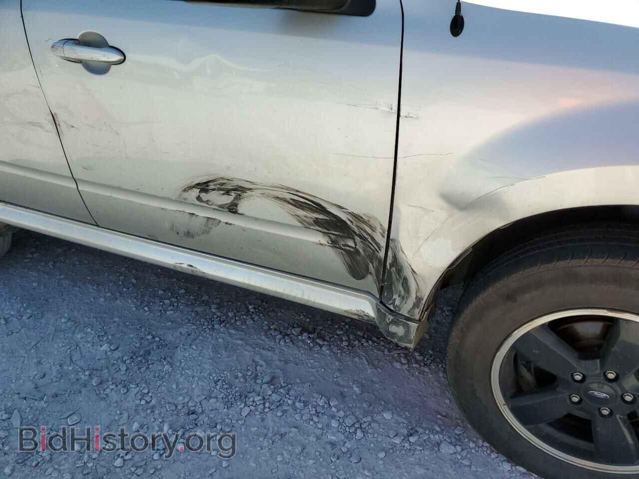 2011 FORD ESCAPE - VIN: 1FMCU0D70BKA86986 - Фото 9