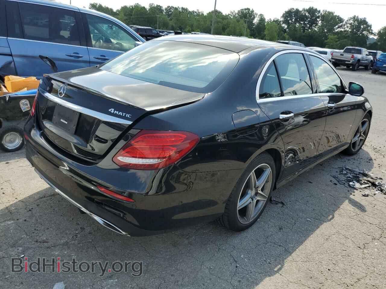 2017 MERCEDES-BENZ E-CLASS - VIN: WDDZF4KB4HA063450 - Фото 4