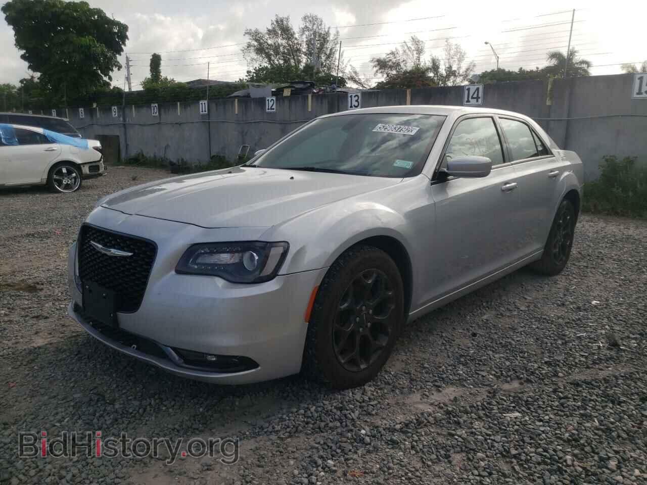 2020 CHRYSLER 300 - VIN: 2C3CCAGG2LH164609 - Photo 2