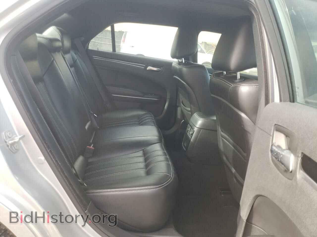 2020 CHRYSLER 300 - VIN: 2C3CCAGG2LH164609 - Photo 6
