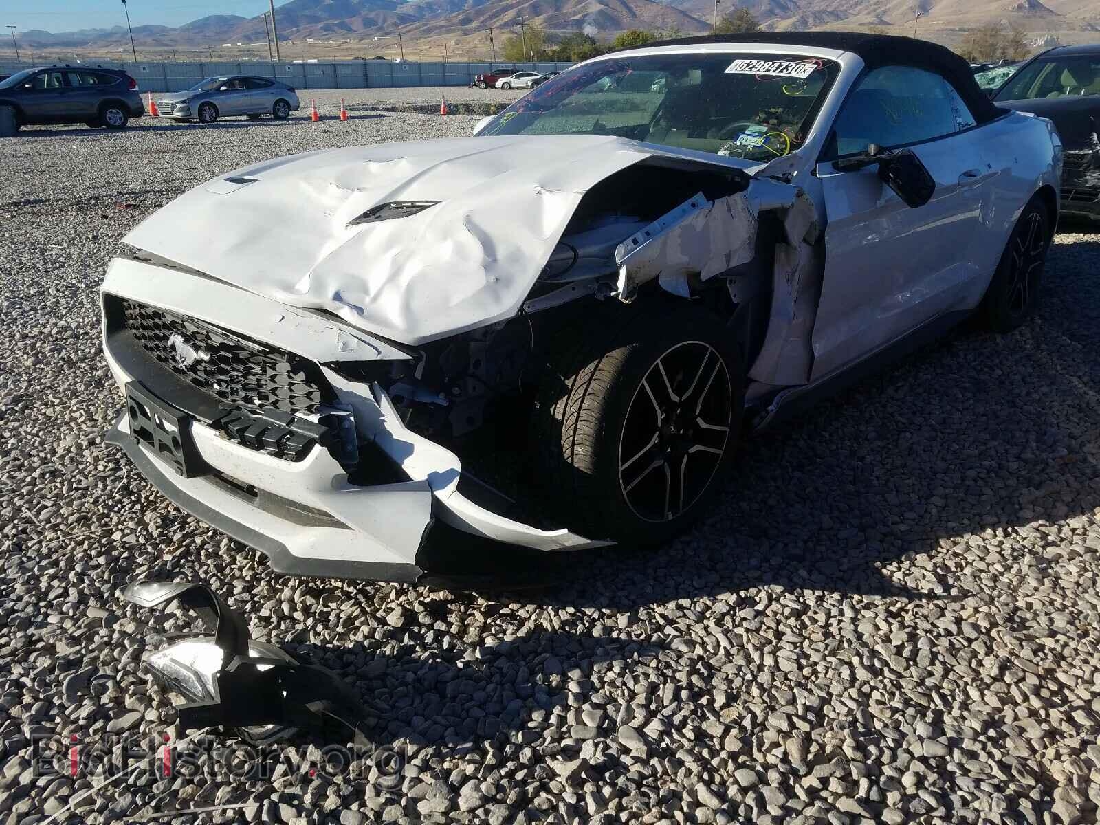 2020 FORD MUSTANG - VIN: 1FATP8UH2L5131872 - Фото 2