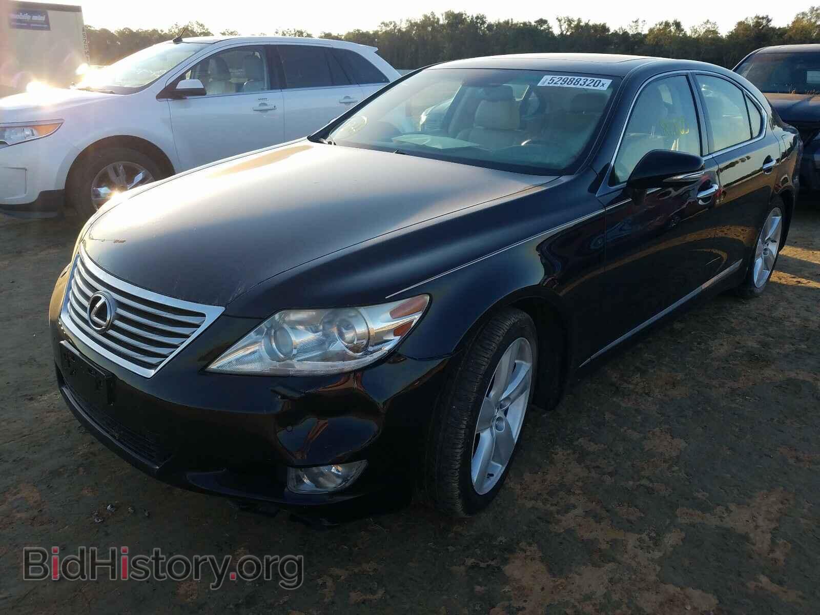 2012 LEXUS LS460 - VIN: JTHBL5EF4C5108816 - Photo 2