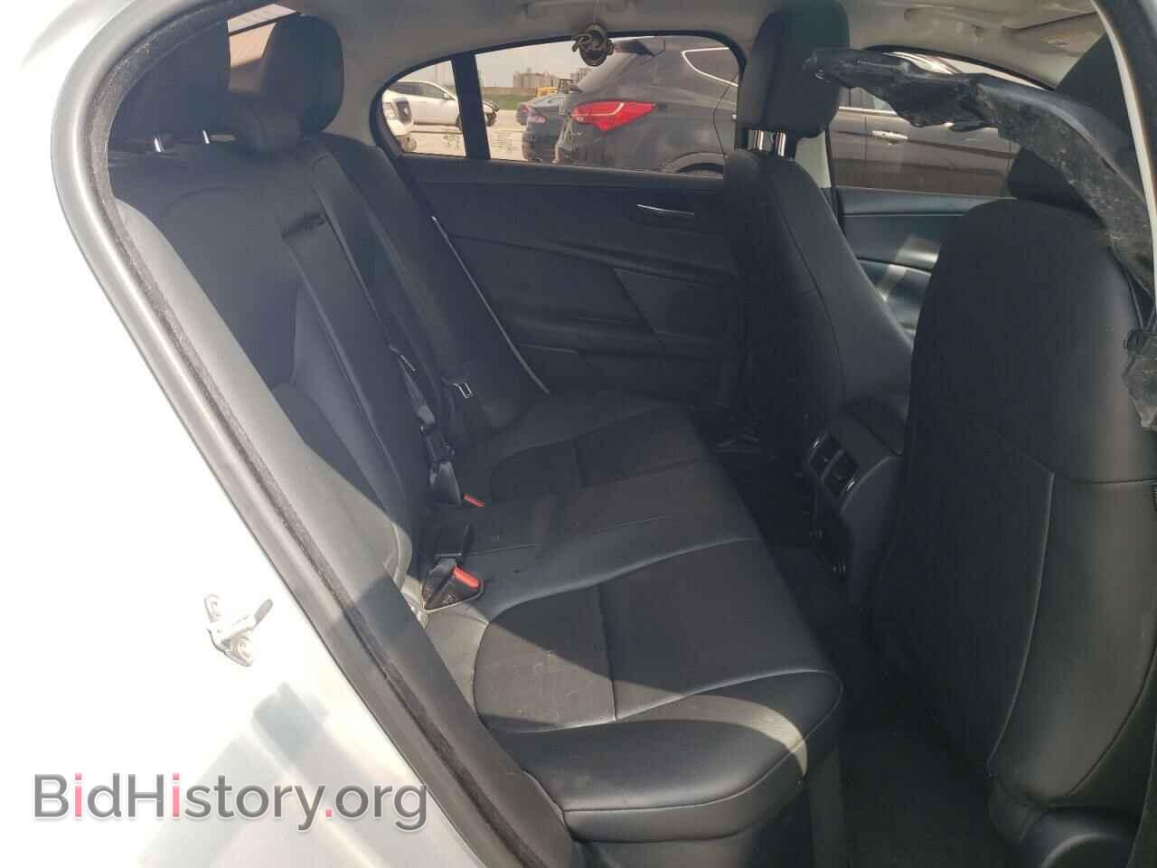 2018 JAGUAR XE - VIN: SAJAR4FX4JCP36981 - Фото 10