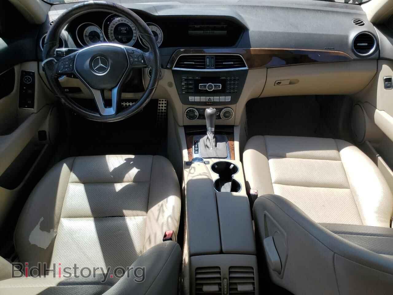 2014 MERCEDES-BENZ C-CLASS - VIN: WDDGF4HB3EA933053 - Фото 8