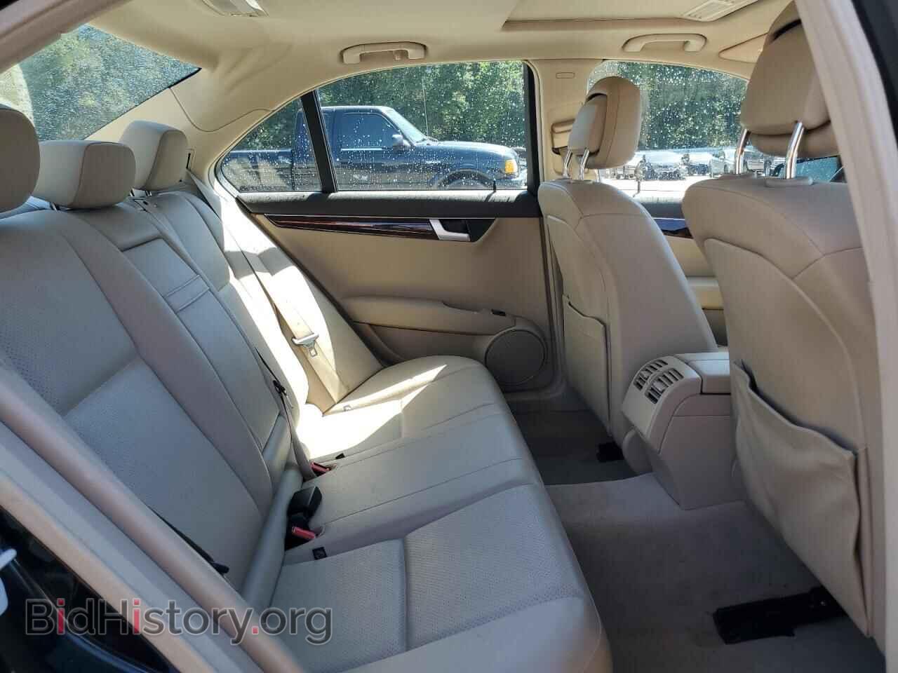 2014 MERCEDES-BENZ C-CLASS - VIN: WDDGF4HB3EA933053 - Фото 10