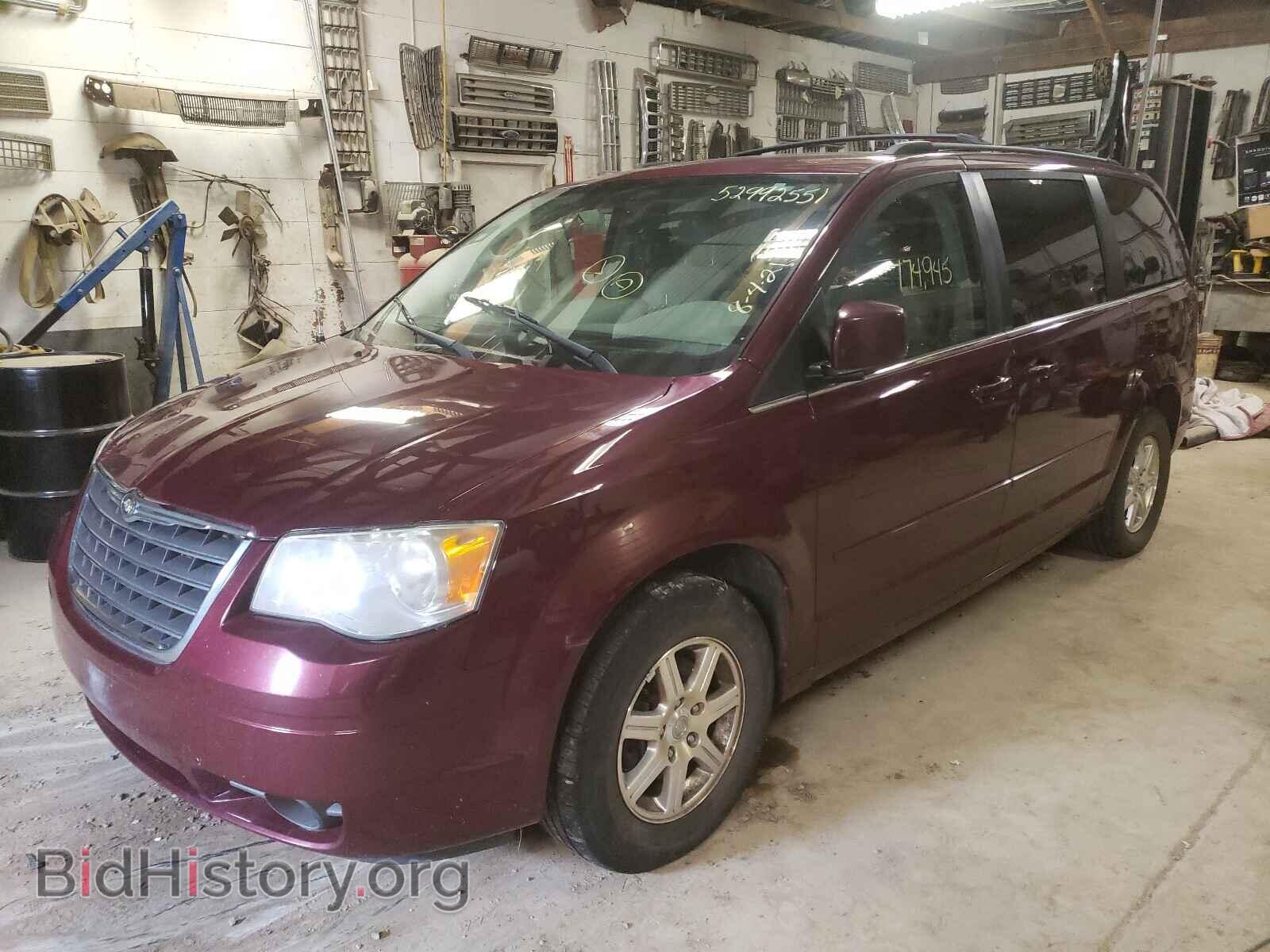 2008 CHRYSLER MINIVAN - VIN: 2A8HR54P78R694726 - Фото 2